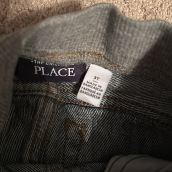 The Childrens Place, toddler boy Size 3T Set of 2 Jeans - Picture 2 of 3